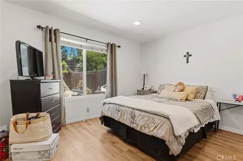 Bedroom - 784 Hillcrest Dr, Camarillo, CA 93012 photo 2 of 2