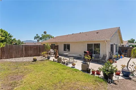 Exterior - 784 Hillcrest Dr, Camarillo, CA 93012 photo 5 of 5