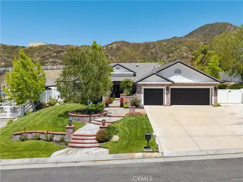 15263 Saddleback, Canyon Country, CA 91387