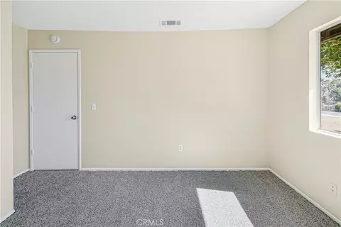 Bedroom - 11694 Pepper St, Hesperia, CA 92345 photo 6 of 10