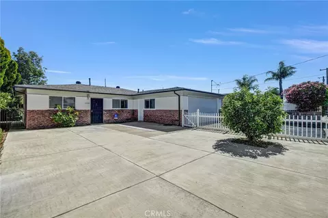 11046 Lull St, Sun Valley, CA 91352