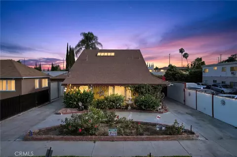 Exterior - 16042 Kittridge, Van Nuys, CA 91406 photo 10 of 10