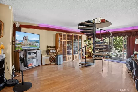 Living - 16042 Kittridge, Van Nuys, CA 91406 photo 1 of 3