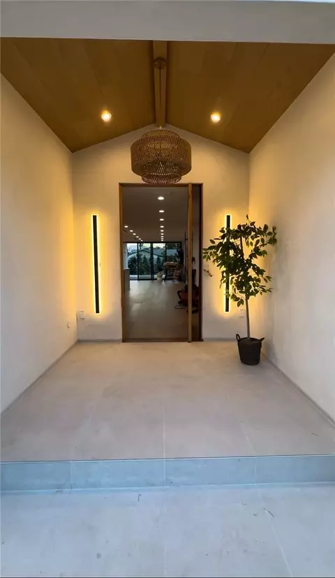 23409 Friar, Woodland Hills, CA 91367