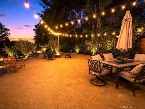 651 E Hillcrest Dr, Thousand Oaks, CA 91360