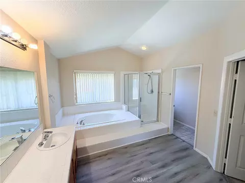 Bath - 44333 Shad, Lancaster, CA 93536 photo 1 of 1