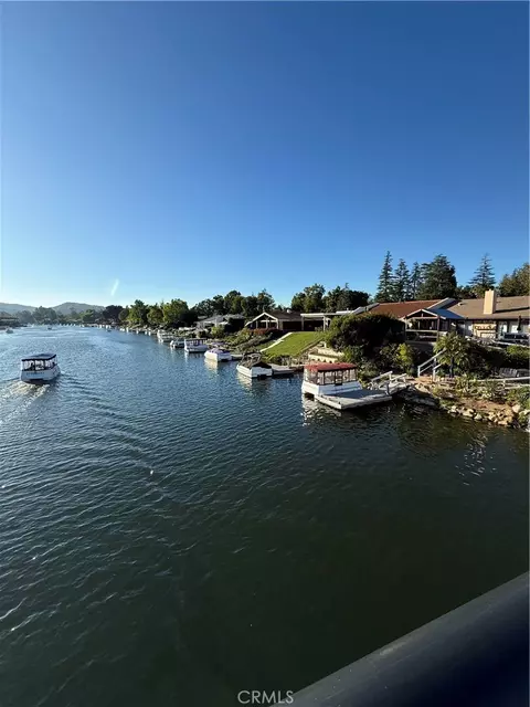 3935 Fairbreeze Cir, Westlake Village, CA 91361