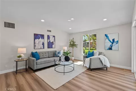 Living - 44938 Lorimer, Lancaster, CA 93534 photo 3 of 4