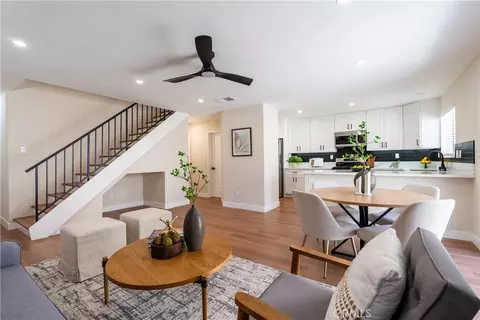 3259 Garden Ln, Hawthorne, CA 90250