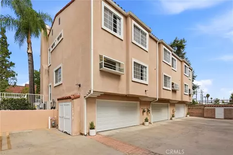 7109 Farralone #117, Canoga Park, CA 91303