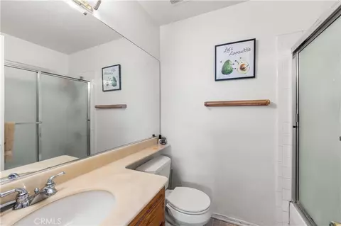 Bath - 995 Vallejo, Simi Valley, CA 93065 photo 1 of 2