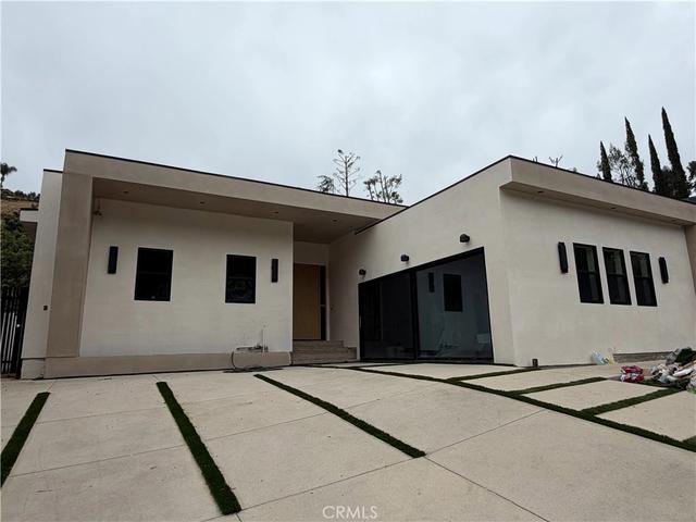 17000 Escalon, Encino, CA 91436