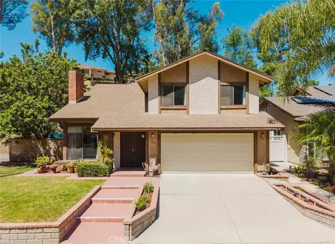 Exterior - 1063 Corbett Ln, Simi Valley, CA 93065 photo 3 of 12