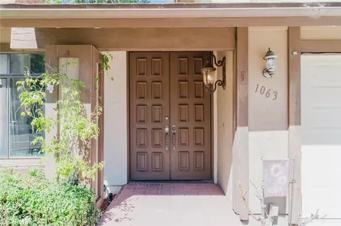 Entry Way - 1063 Corbett Ln, Simi Valley, CA 93065 photo 1 of 2
