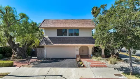 18201 Erwin St, Reseda, CA 91335