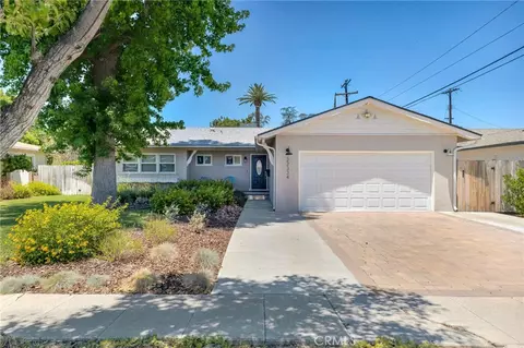 22334 Criswell St, Woodland Hills, CA 91303