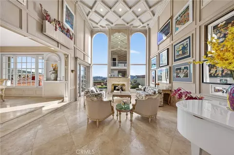 12325 Ridge Cir, Los Angeles, CA 90049