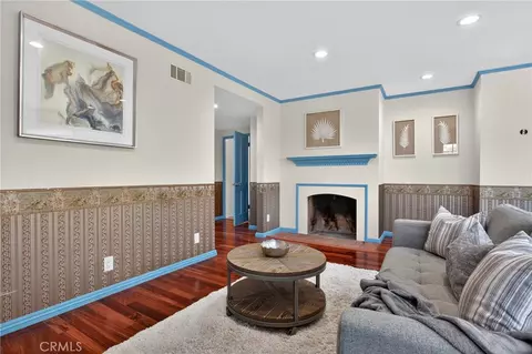 Living - 10538 Ormond, Sunland, CA 91040 photo 8 of 8