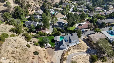 View/Area - 10538 Ormond, Sunland, CA 91040 photo 3 of 5