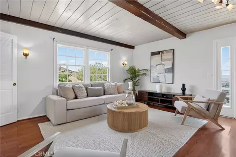 Living - 10538 Ormond, Sunland, CA 91040 photo 4 of 8