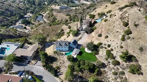 View/Area - 10538 Ormond, Sunland, CA 91040 photo 4 of 5