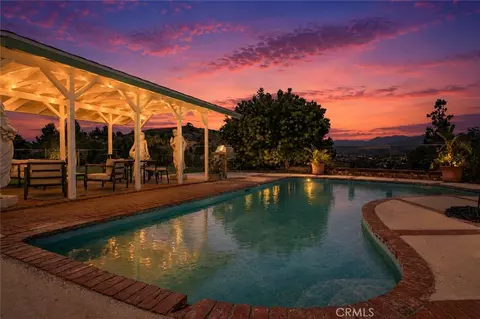 Exterior - 10538 Ormond, Sunland, CA 91040 photo 14 of 14