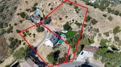 View/Area - 10538 Ormond, Sunland, CA 91040 photo 5 of 5