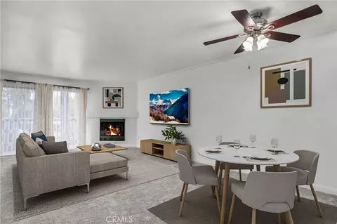 5500 Owensmouth Ave #228, Woodland Hills, CA 91367