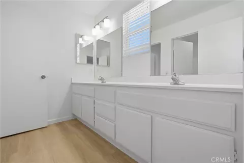 Entry Way - 2207 Beechwood, Lancaster, CA 93535 photo 3 of 5