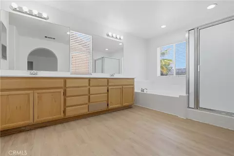 Entry Way - 2207 Beechwood, Lancaster, CA 93535 photo 5 of 5