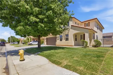 Exterior - 2207 Beechwood, Lancaster, CA 93535 photo 3 of 5