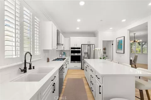 Kitchen - 5606 E Overlook Dr, Rancho Cucamonga, CA 91739 photo 1 of 2