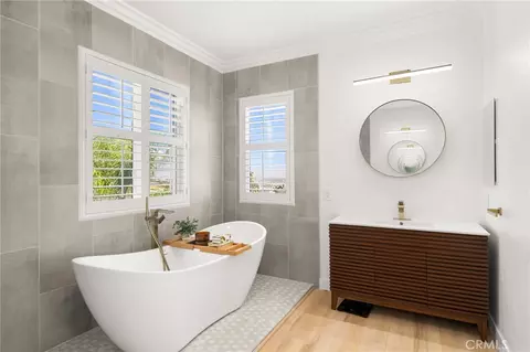 Bath - 5606 E Overlook Dr, Rancho Cucamonga, CA 91739 photo 2 of 6
