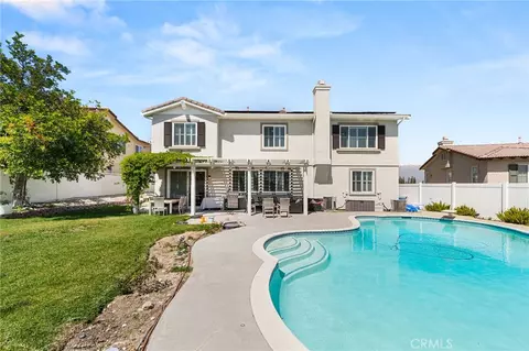 Exterior - 5606 E Overlook Dr, Rancho Cucamonga, CA 91739 photo 9 of 11