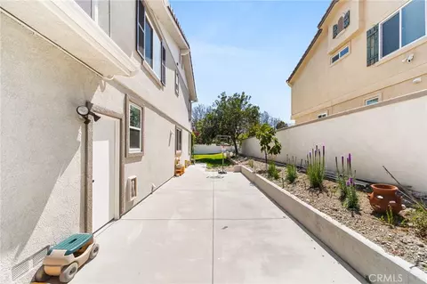 Exterior - 5606 E Overlook Dr, Rancho Cucamonga, CA 91739 photo 7 of 11