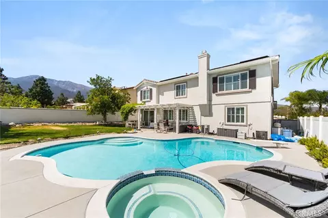 Exterior - 5606 E Overlook Dr, Rancho Cucamonga, CA 91739 photo 10 of 11