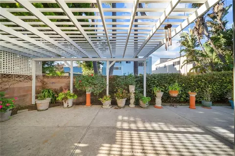 Exterior - 1277 Devon, Ventura, CA 93001 photo 5 of 17
