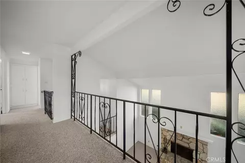 Entry Way - 1277 Devon, Ventura, CA 93001 photo 2 of 2
