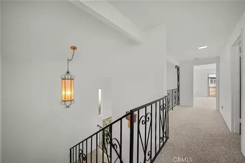 Entry Way - 1277 Devon, Ventura, CA 93001 photo 1 of 2