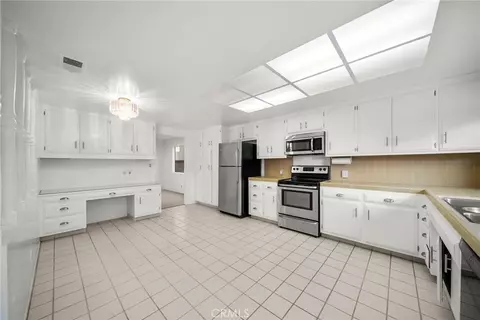 Kitchen - 1277 Devon, Ventura, CA 93001 photo 1 of 2