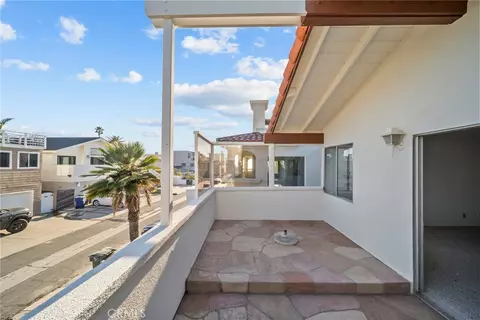 Exterior - 1277 Devon, Ventura, CA 93001 photo 11 of 17