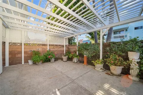 Exterior - 1277 Devon, Ventura, CA 93001 photo 6 of 17