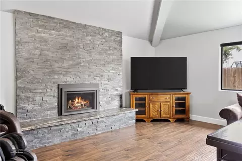 Living - 10906 Dee Dee Ave, Bakersfield, CA 93312 photo 1 of 5