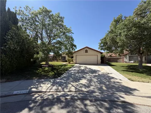 3325 Dale Ct, Rosamond, CA 93560