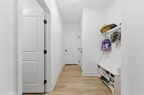Entry Way - 212 Artina, Tehachapi, CA 93561 photo 3 of 3