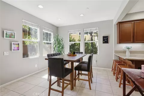 Dining - 3237 Moss Lndg, Oxnard, CA 93036 photo 2 of 4
