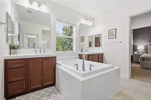 Bath - 3237 Moss Lndg, Oxnard, CA 93036 photo 4 of 8