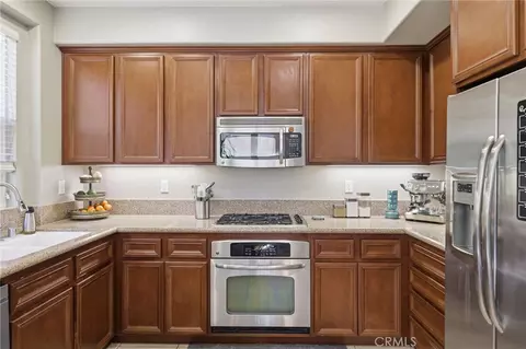 Kitchen - 3237 Moss Lndg, Oxnard, CA 93036 photo 2 of 4