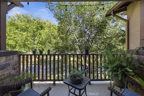 Exterior - 3237 Moss Lndg, Oxnard, CA 93036 photo 4 of 7