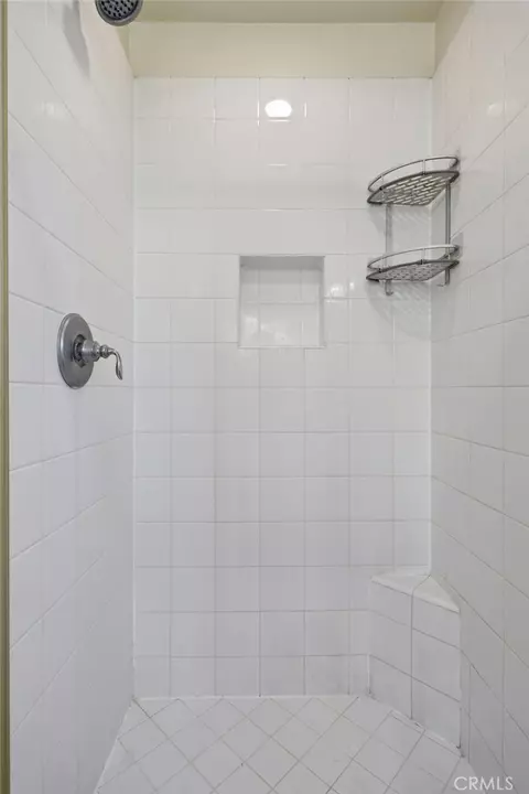 Bath - 3237 Moss Lndg, Oxnard, CA 93036 photo 5 of 8